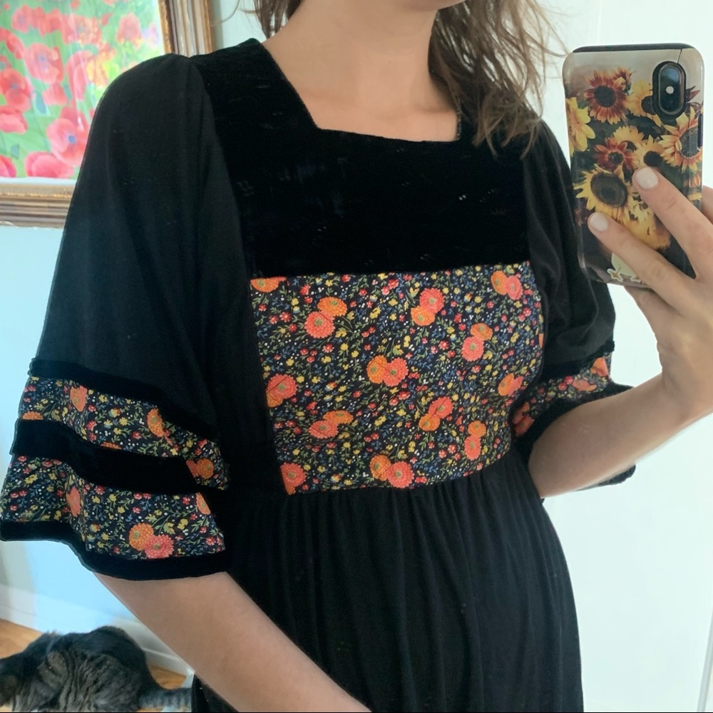 Vicky Vaughn Vintage Maxi Dress 1970s - Picture 5 of 11